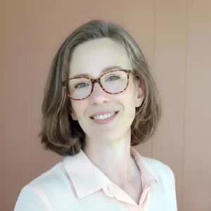 Yana Madorski, online counsellor specialising in eating concerns and body image, Australia Yana Madorski, online counsellor specialising in eating concerns and body image, Australia